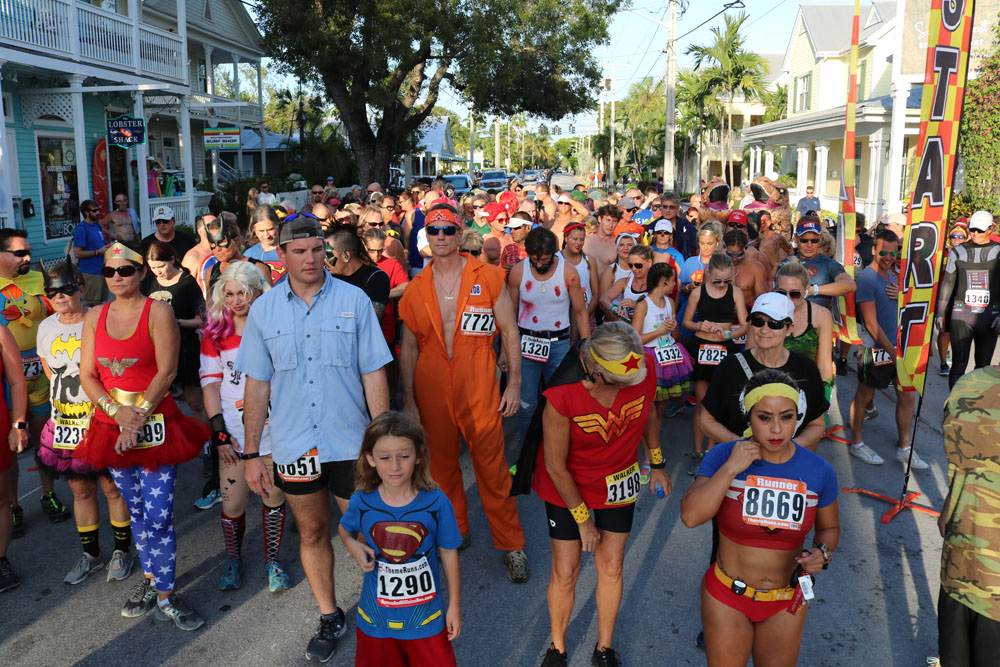 Heroes and Villains 5K 2018 photo - Duval Street, Key West